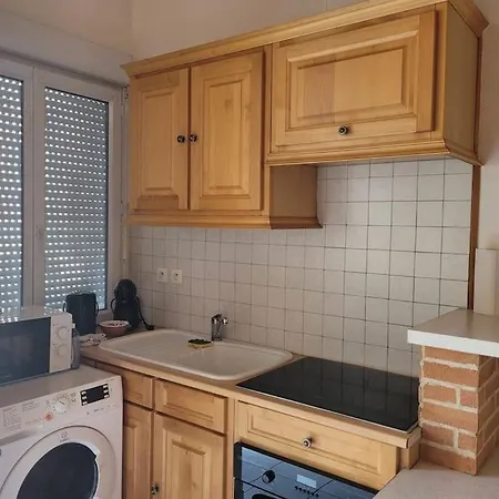 Au Calme - Maison Duplex Et Parking *