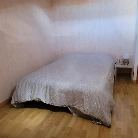 Au Calme - Maison Duplex Et Parking *